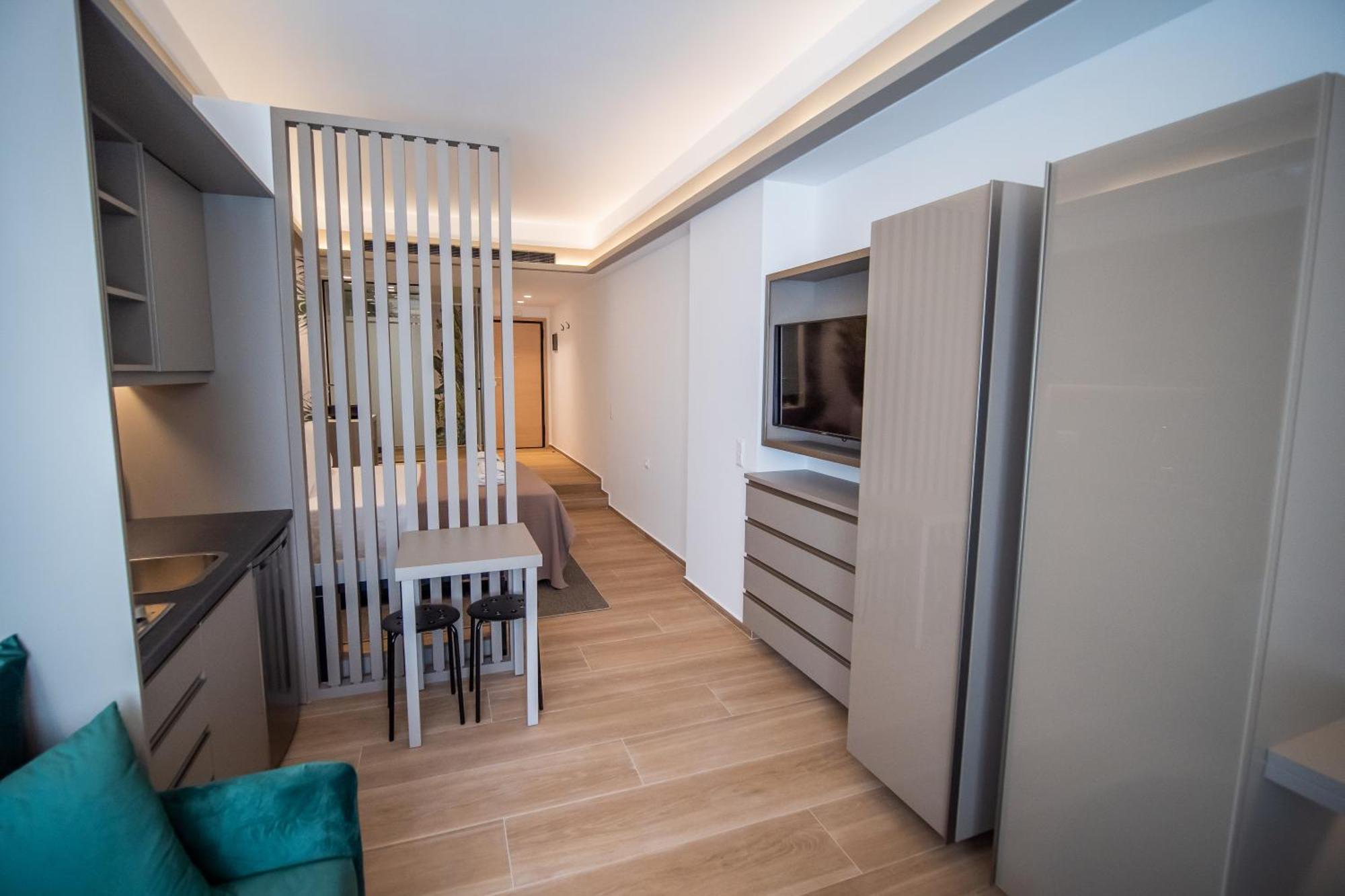 Millennial Apartments Trikoupi Atenas Exterior foto