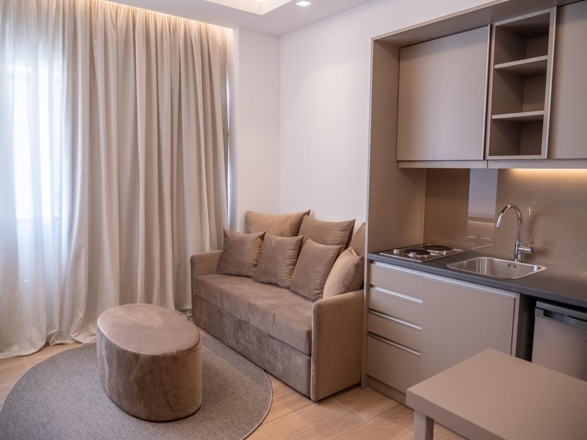Millennial Apartments Trikoupi Atenas Exterior foto